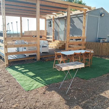 Apartamento אצל דוד בכפר Kfar Gidon Exterior foto